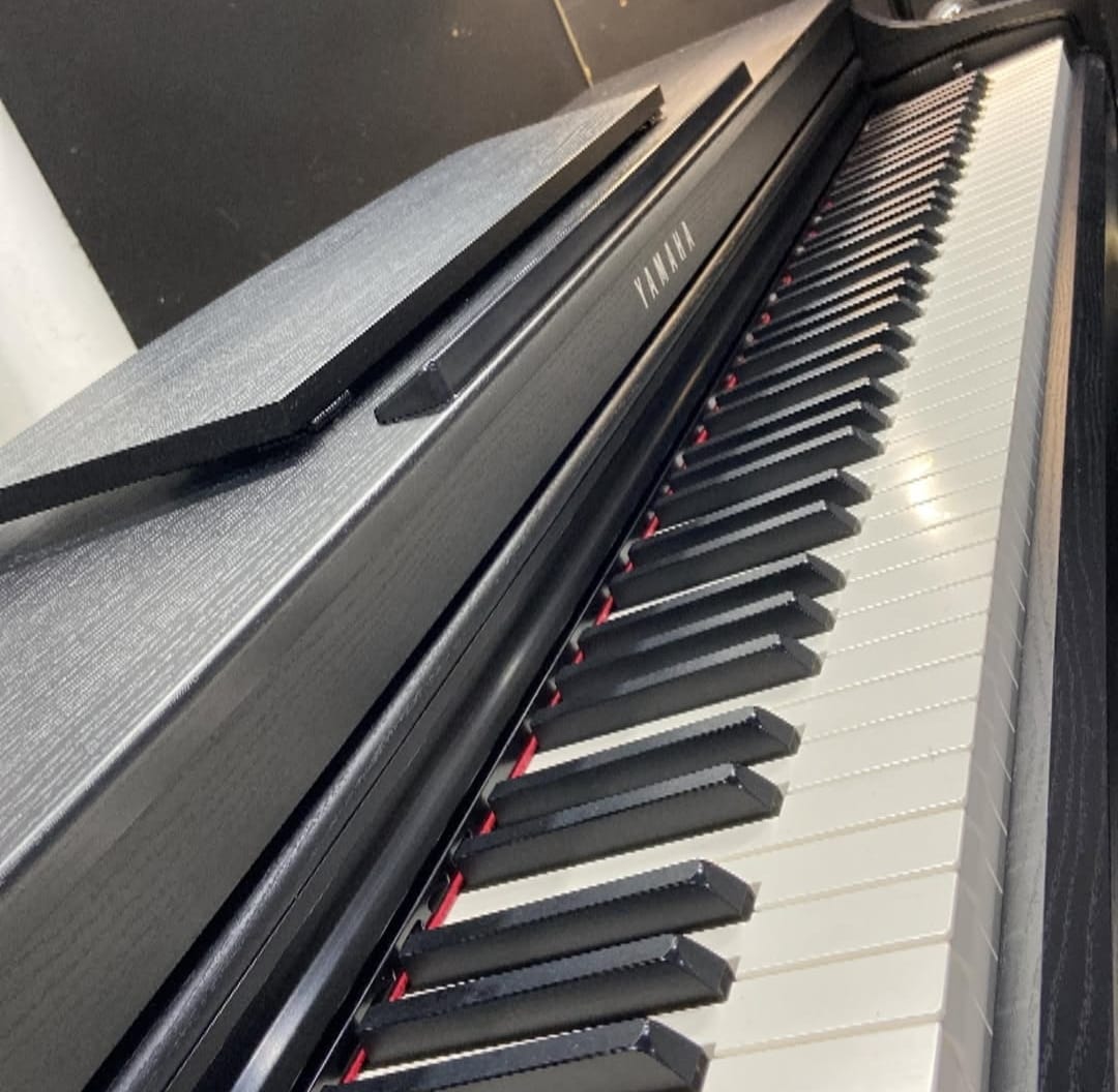 conserto de teclado musical