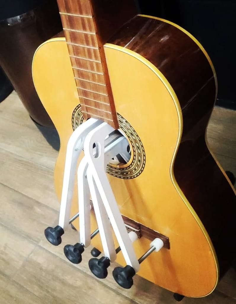 luthieria conserto de instrumentos musicais